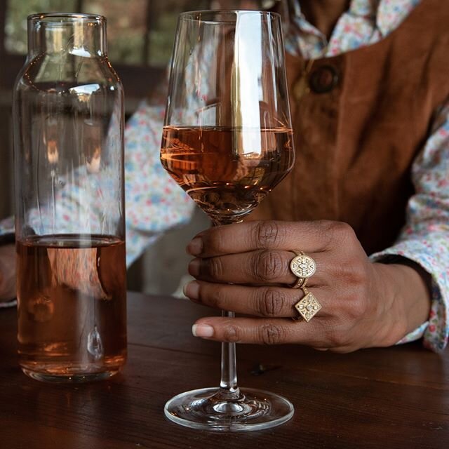 Cheers to rosé season 🌹😎 Have a safe and beautiful weekend 😎looking forward to seeing you soon, don't forget your mask 😷 ☮️ 😎⁠
~====================⁠
~⁠
~⁠
~⁠
~⁠
=============================#artstudio #bayarealiving #benchjewelers #boutiquesho