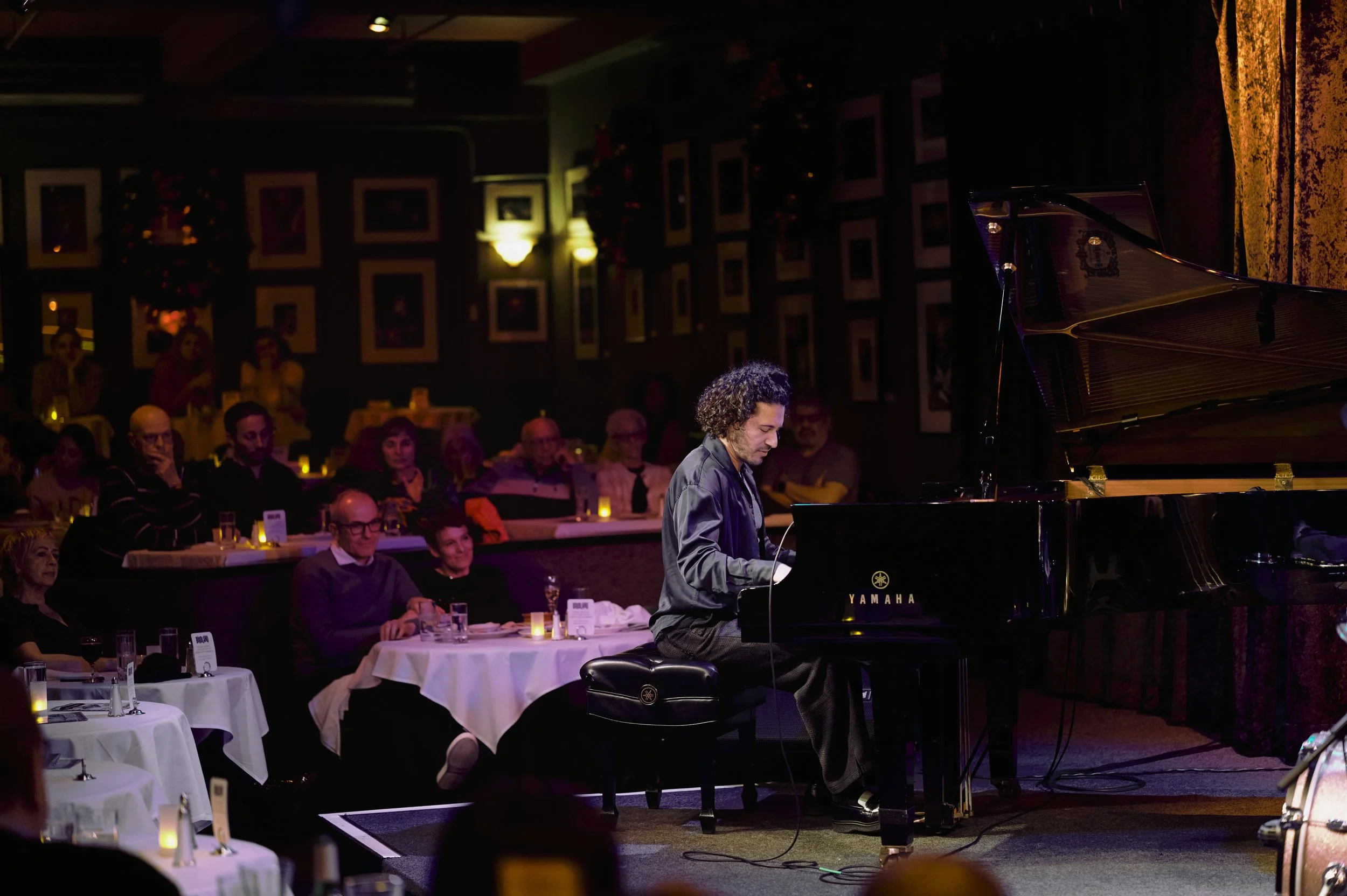 BJ-251203-20-04-06-LEICA SL3-S1063274-EDIT.jpg