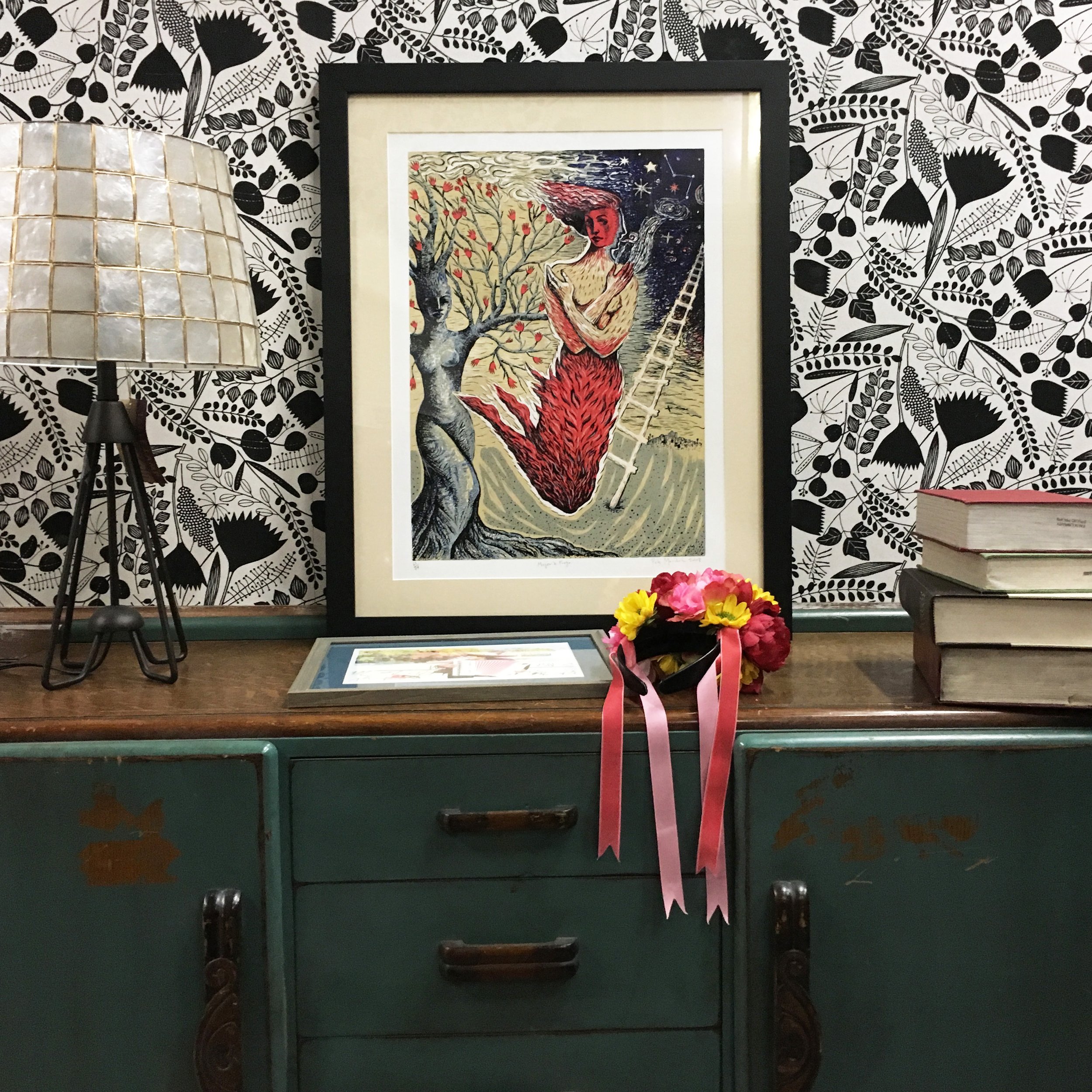 bloomsbury–lamp.jpg
