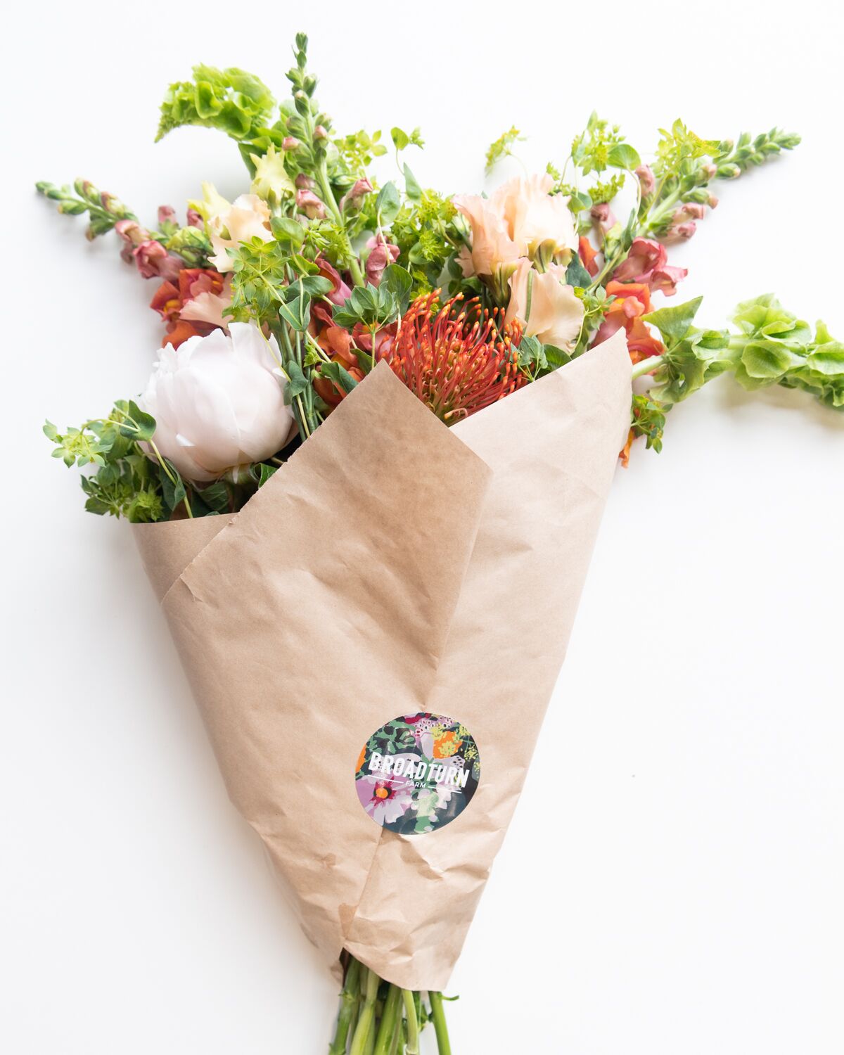 flower bouquet brown paper wrapped broadturn farm flower bouquet brown paper