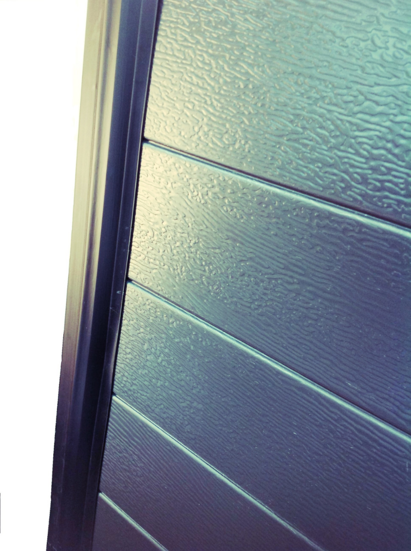Our Sectional Overhead Doors come standard with flush fitting jamb seals