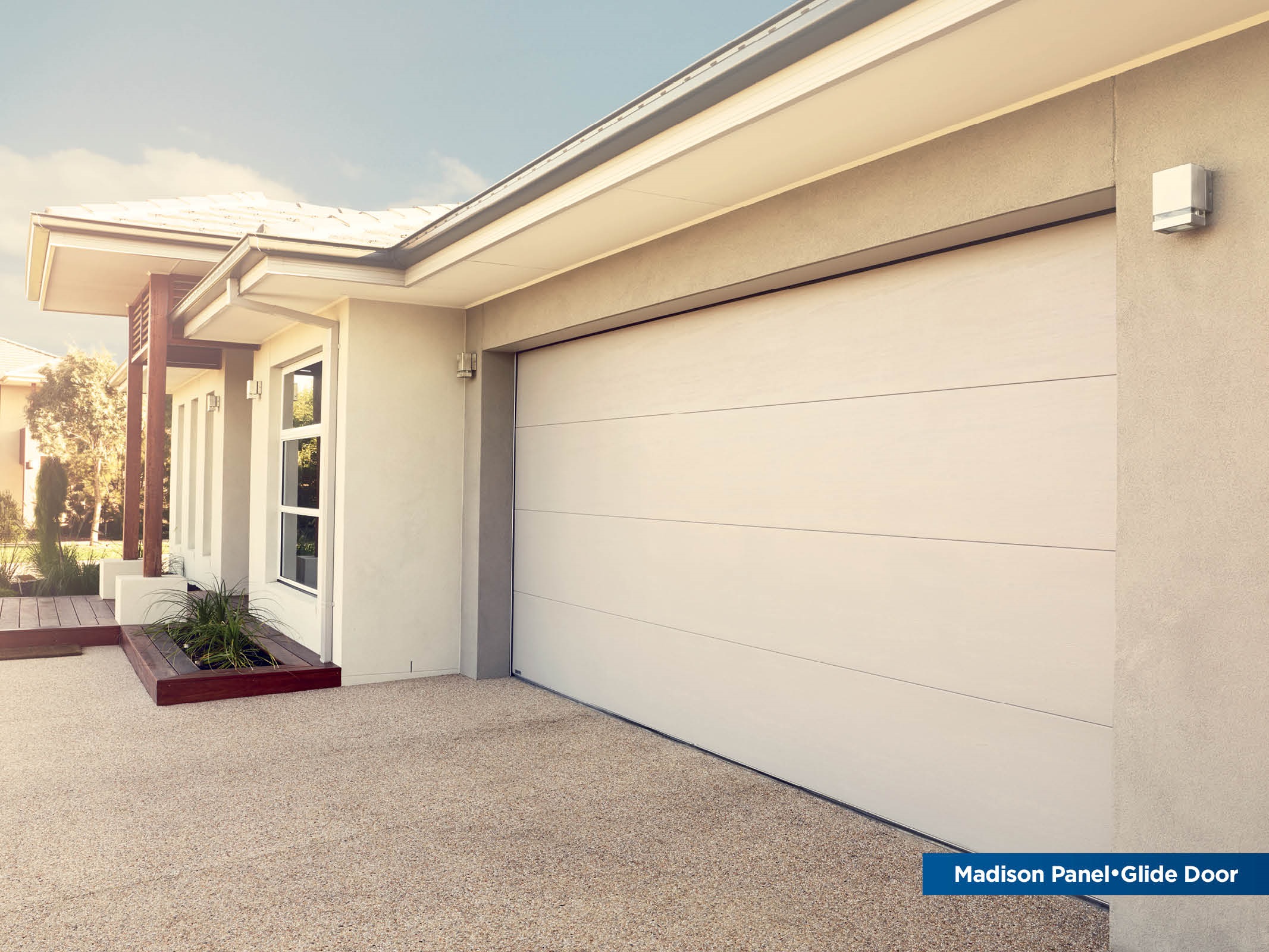'MADISON Colorbond sectional door (click to enlarge)