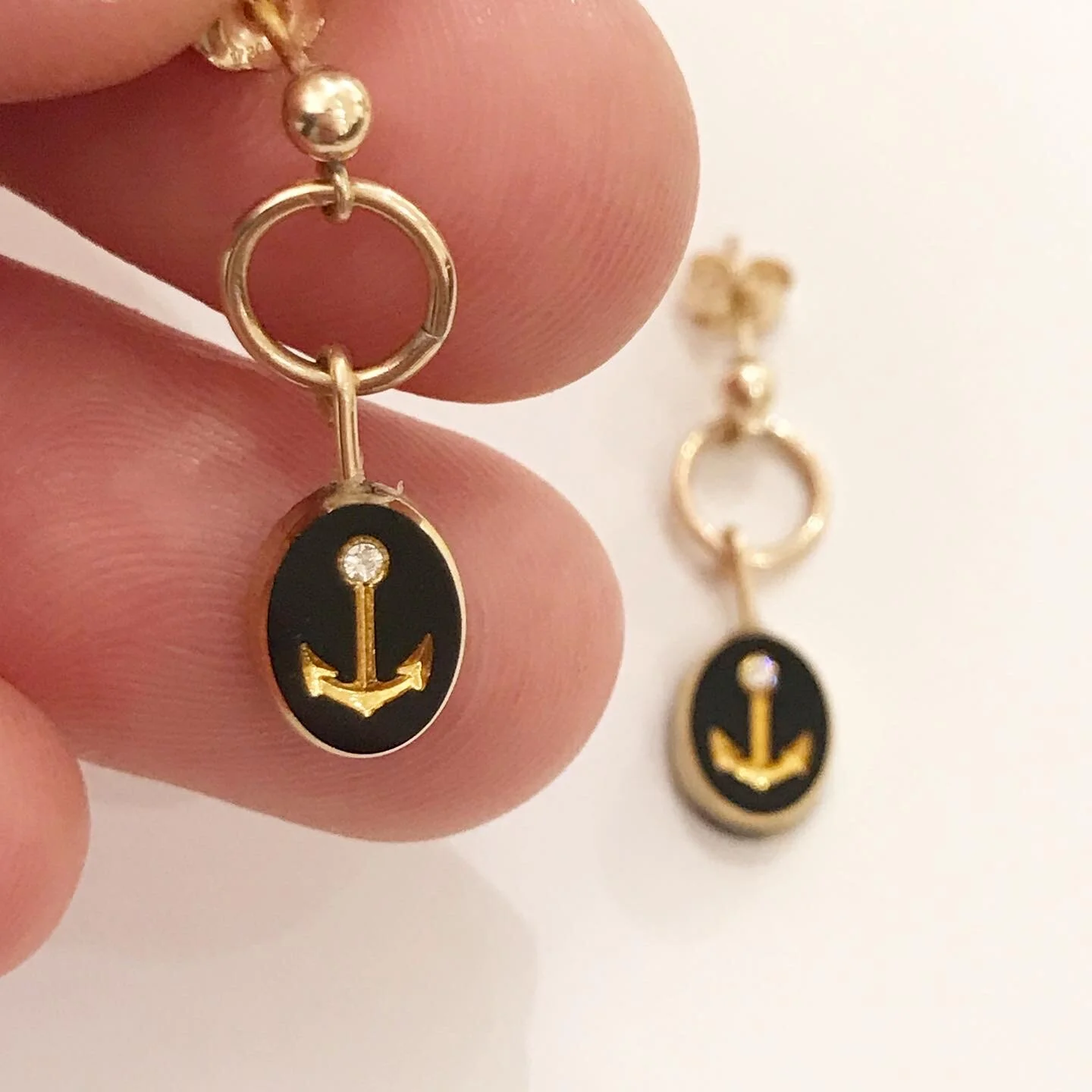 AA66CD5C-2B68-4E8F-9358-59DB29238672