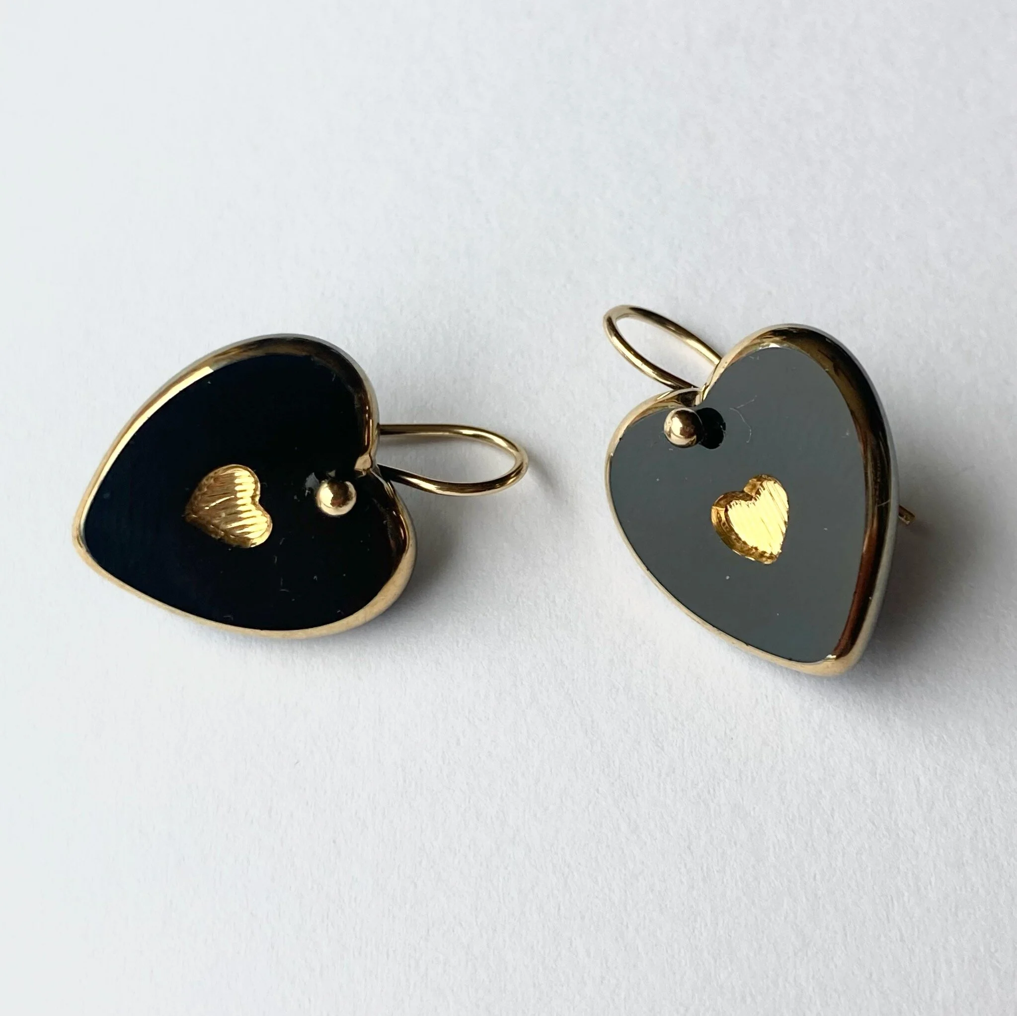 22DA1A49-FF84-4F90-A621-79C02AA5D0DE