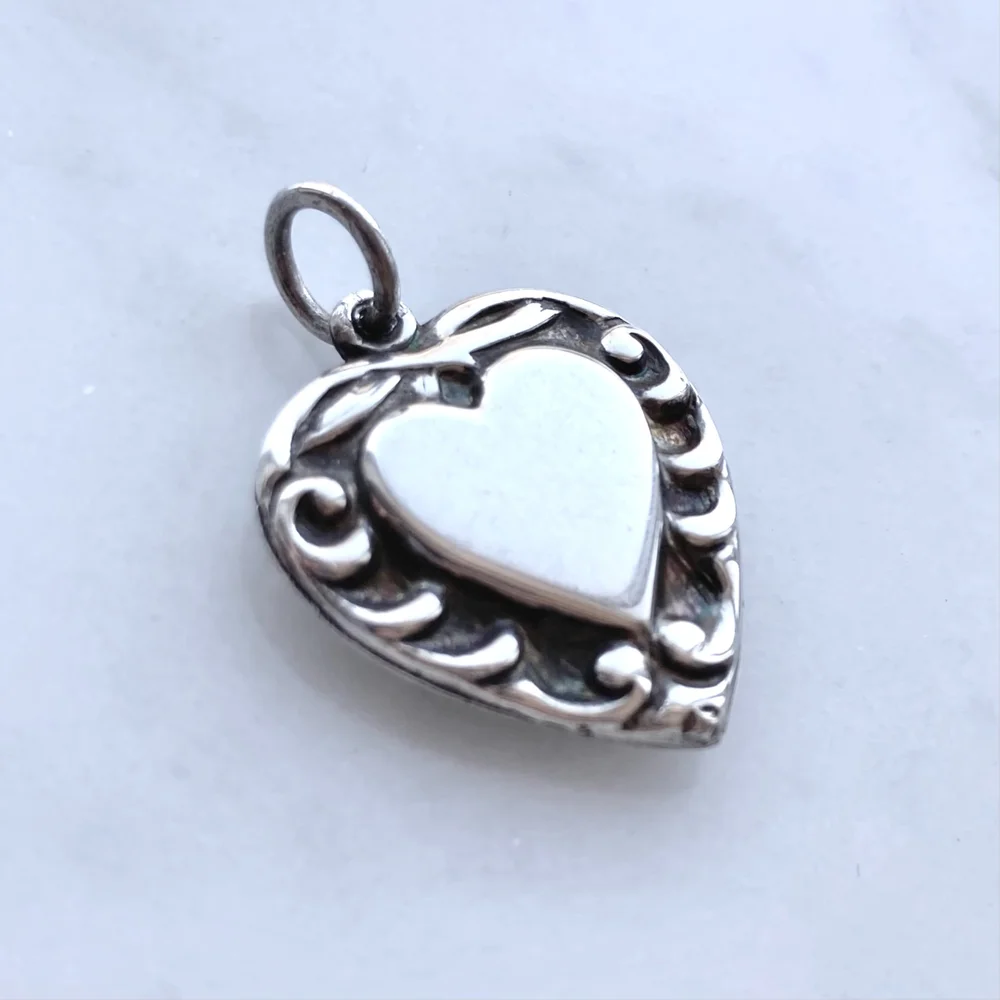Decorative Vintage Sterling Silver Engravable Sweetheart Charm