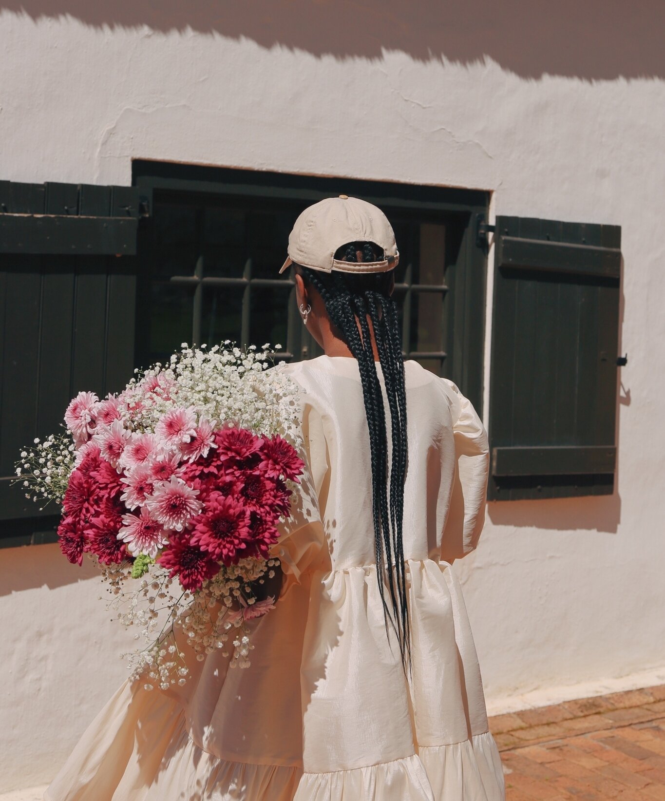 We've been thinking a lot about summer and about this fabulous shoot we did for @carry_ann_bags. Shot, styled, and produced at Grand Central Studio. *wink wink* 😉