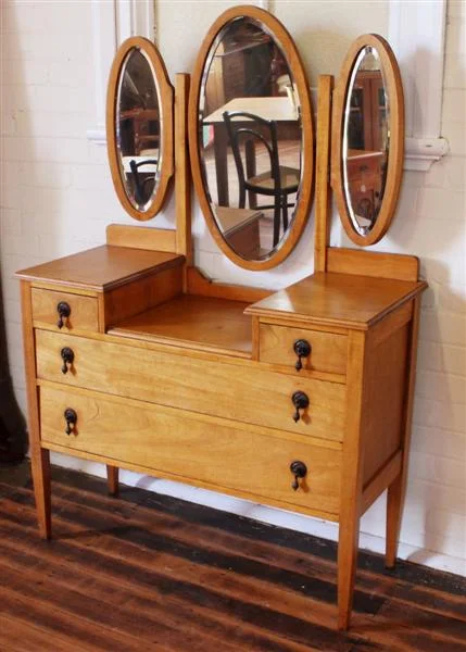 Antique Dressing Table.jpg.jpg