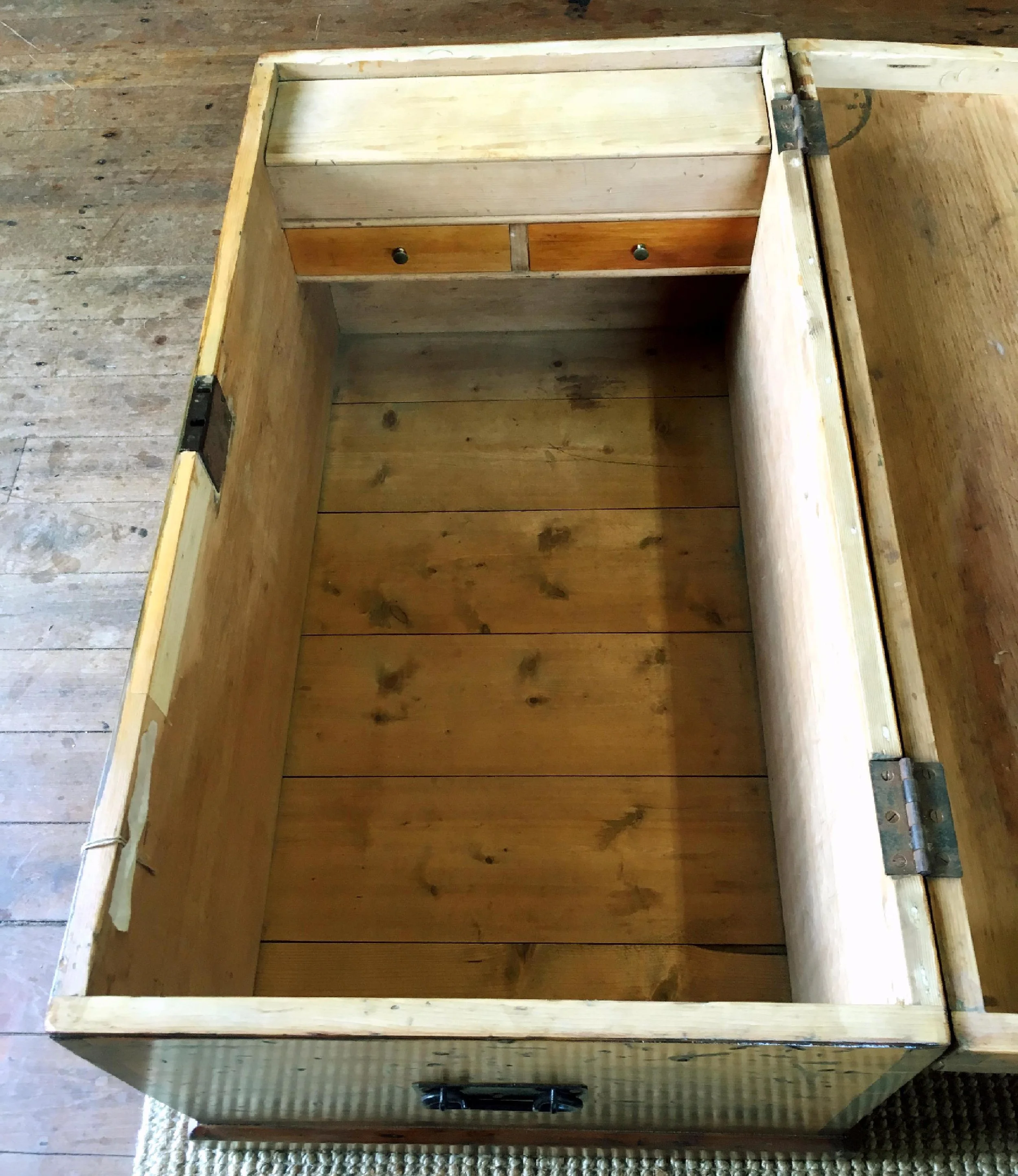 Antique Blanket Box Detail.jpg