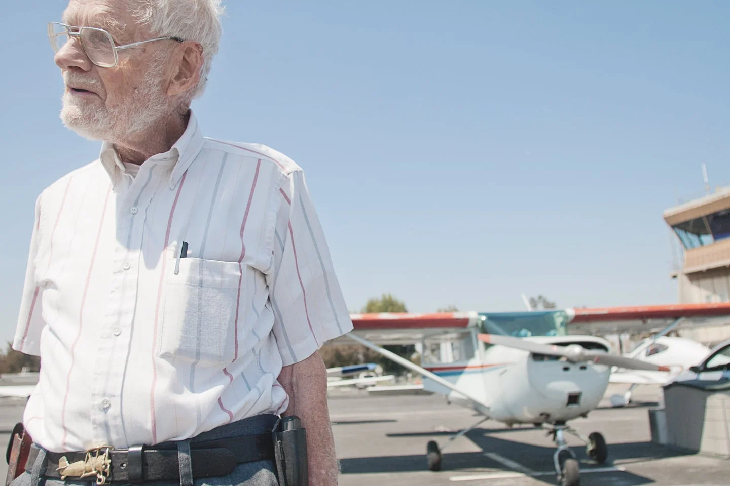  Though octogenarian, Art Morse, has a fear of heights, he has clocked in over 3,100 hours in the air since learning to fly at age 22. He comes to the Palo Alto Airport almost every day, often to pilot his friend's 1962 Cessna 150 plane. 