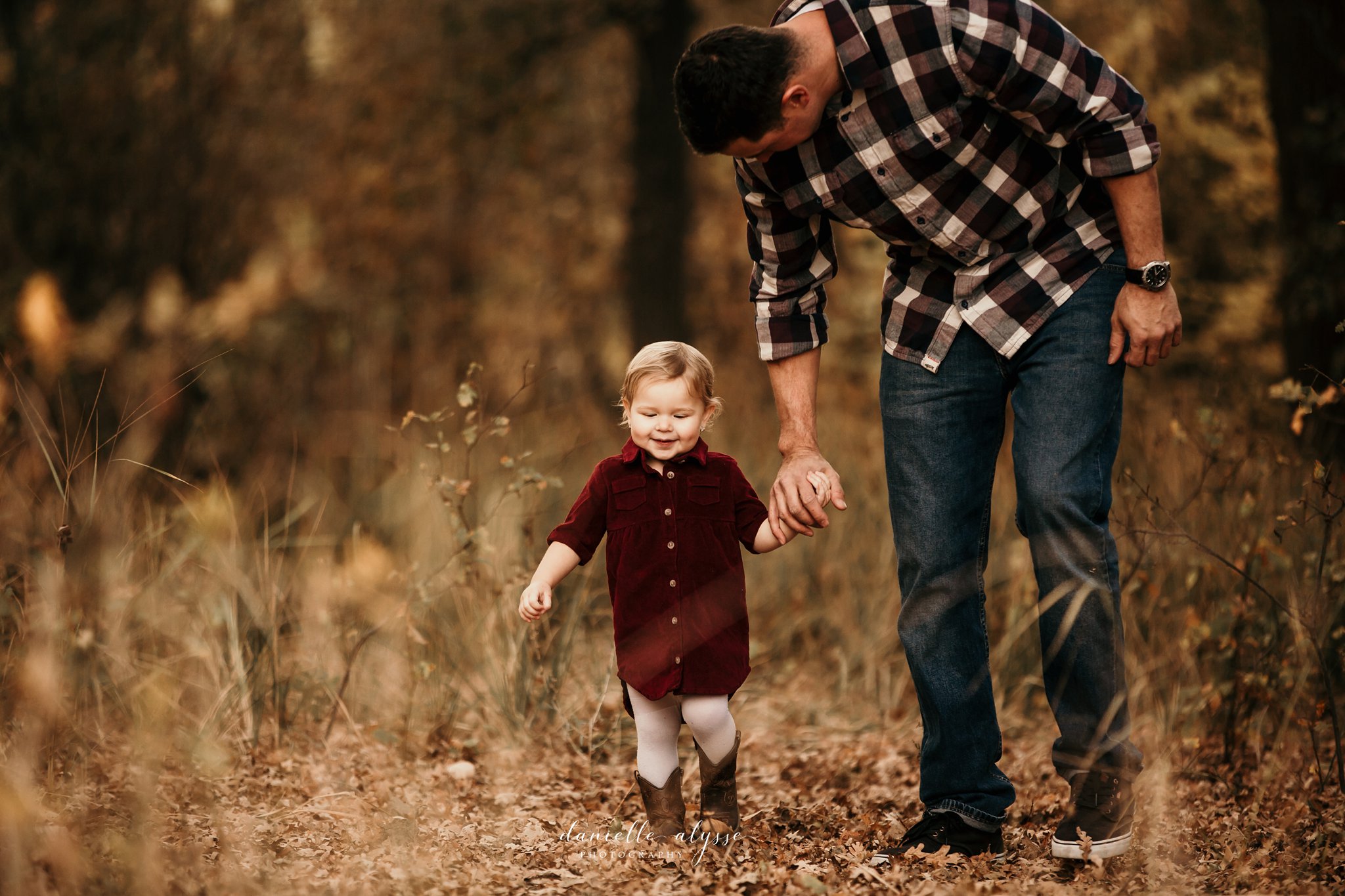 181119_fall_family_portrait_cosumnes_river_preserve_angie_danielle_alysse_photography_16_WEB.jpg