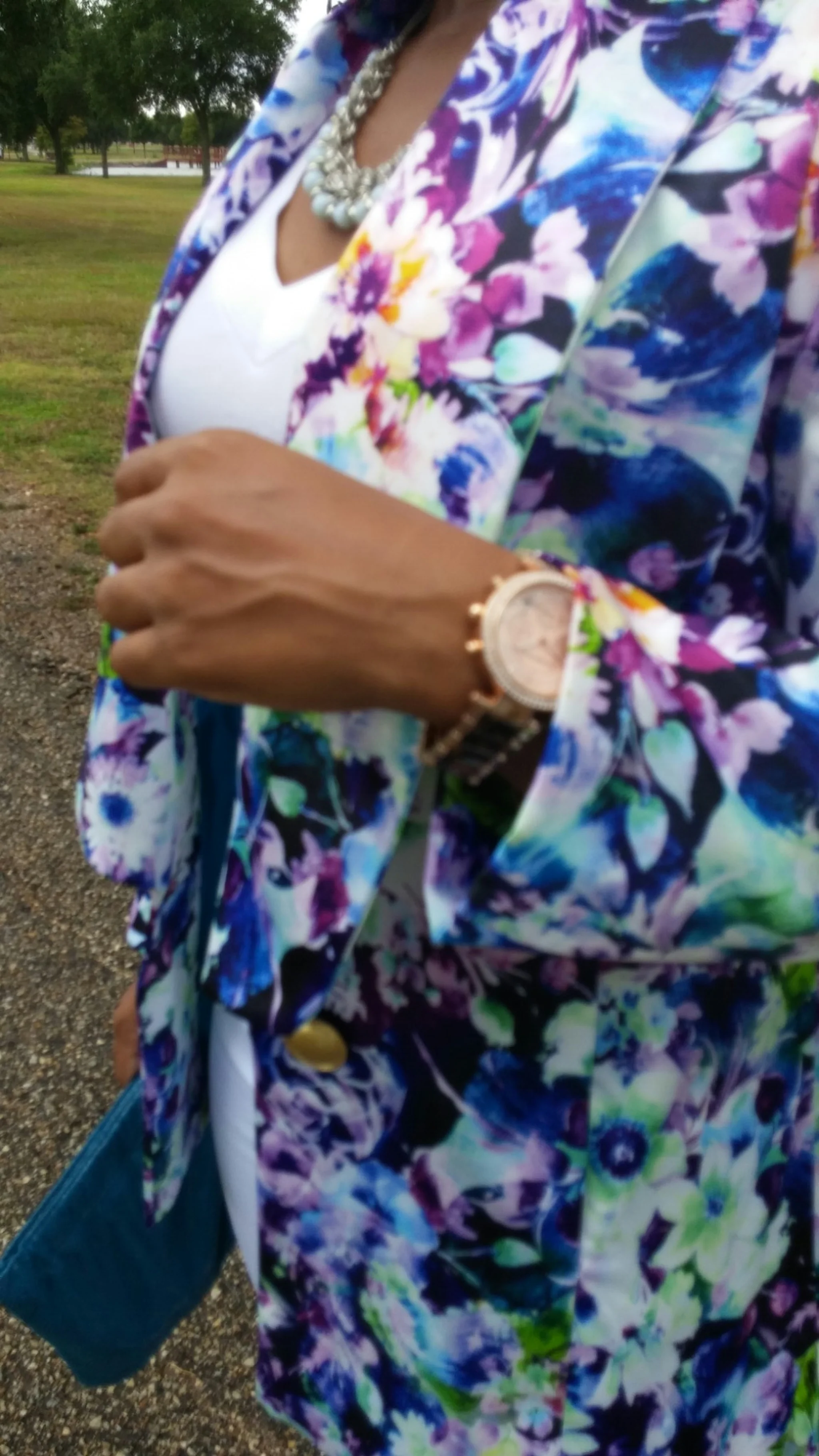 Add a touch of gold | BUTTON
