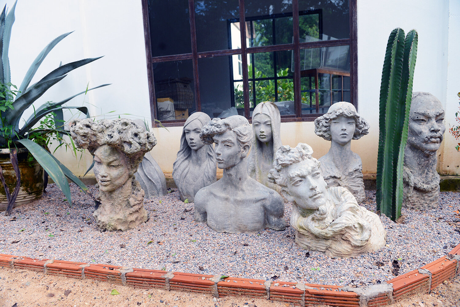 Sculptor's studio, Chiang Mai, Thailand