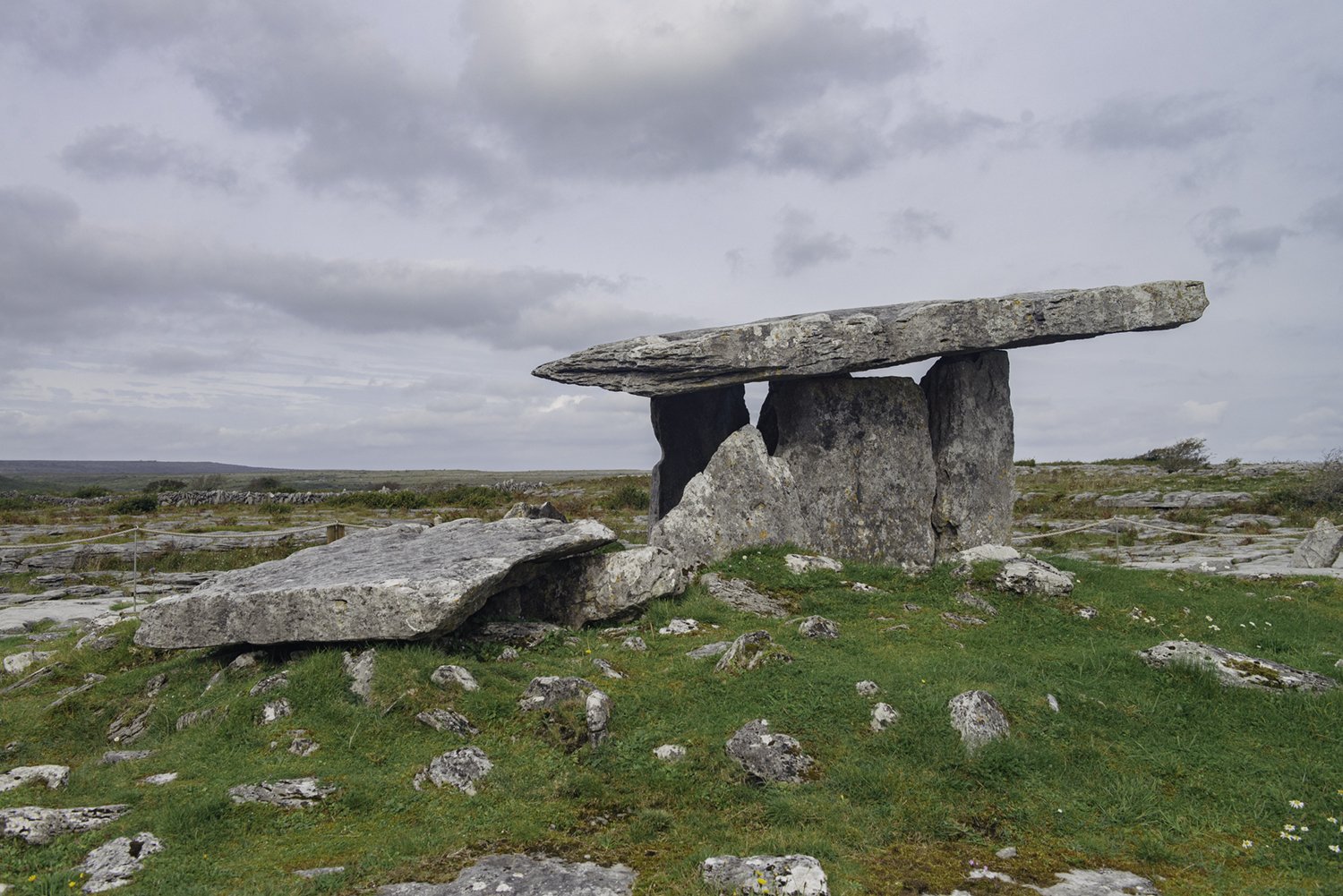 Poulnabrone Dolmen, County Clare, West Coast of Ireland 