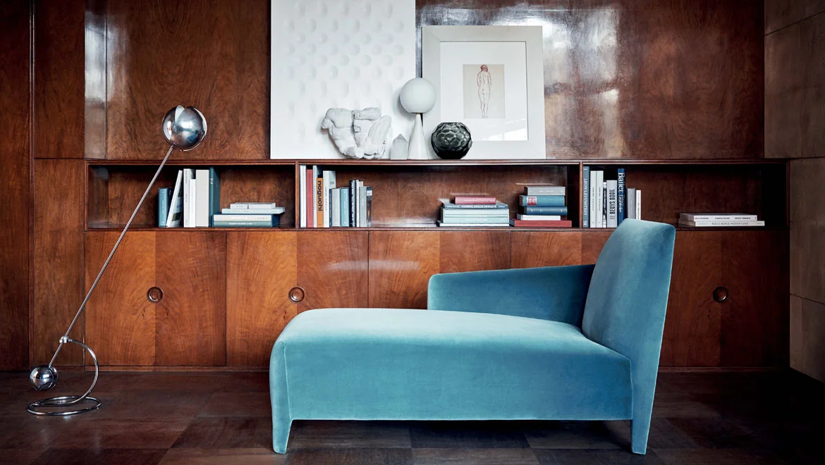 Sabrina chaise longue setup.jpg