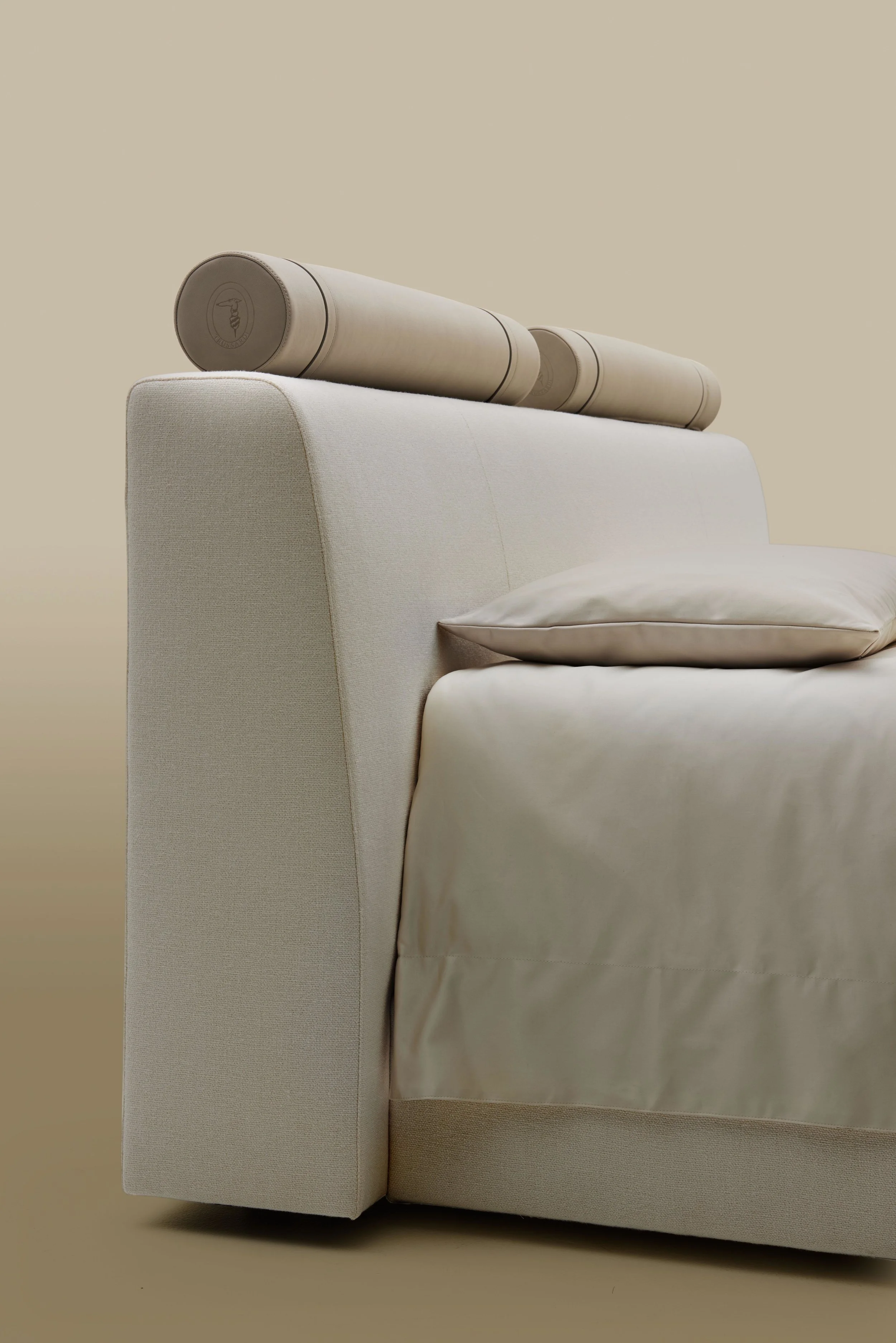 TR Liam bed_detail.jpg