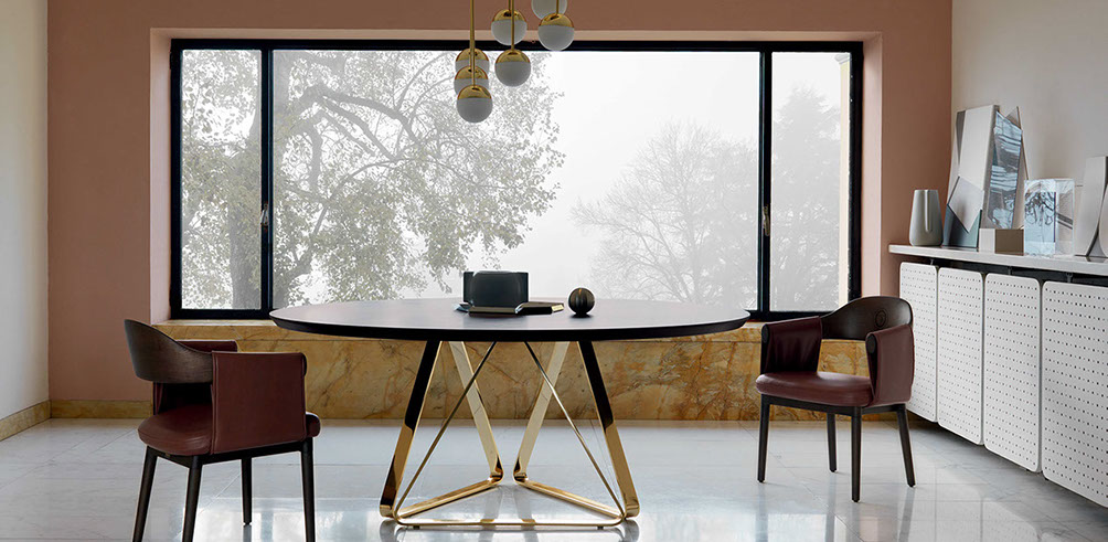 tr tosco round table, larzia chairs, cherries suspension-crop-u1111432.jpg