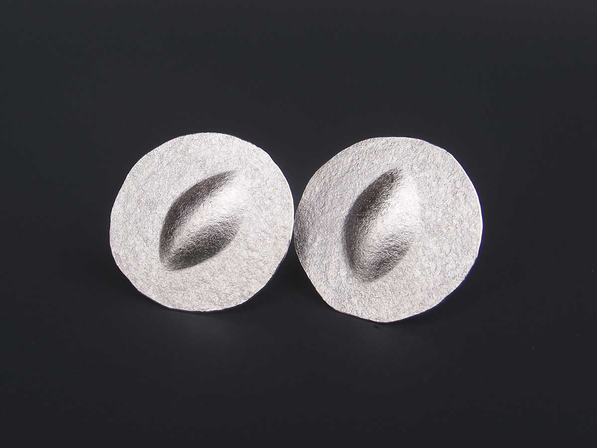 Silver earring stud