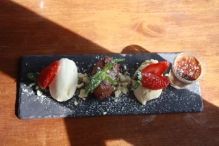 Death by Chocolate at Redmanna Waterfront Restaurant - Yumminess factor of 10!