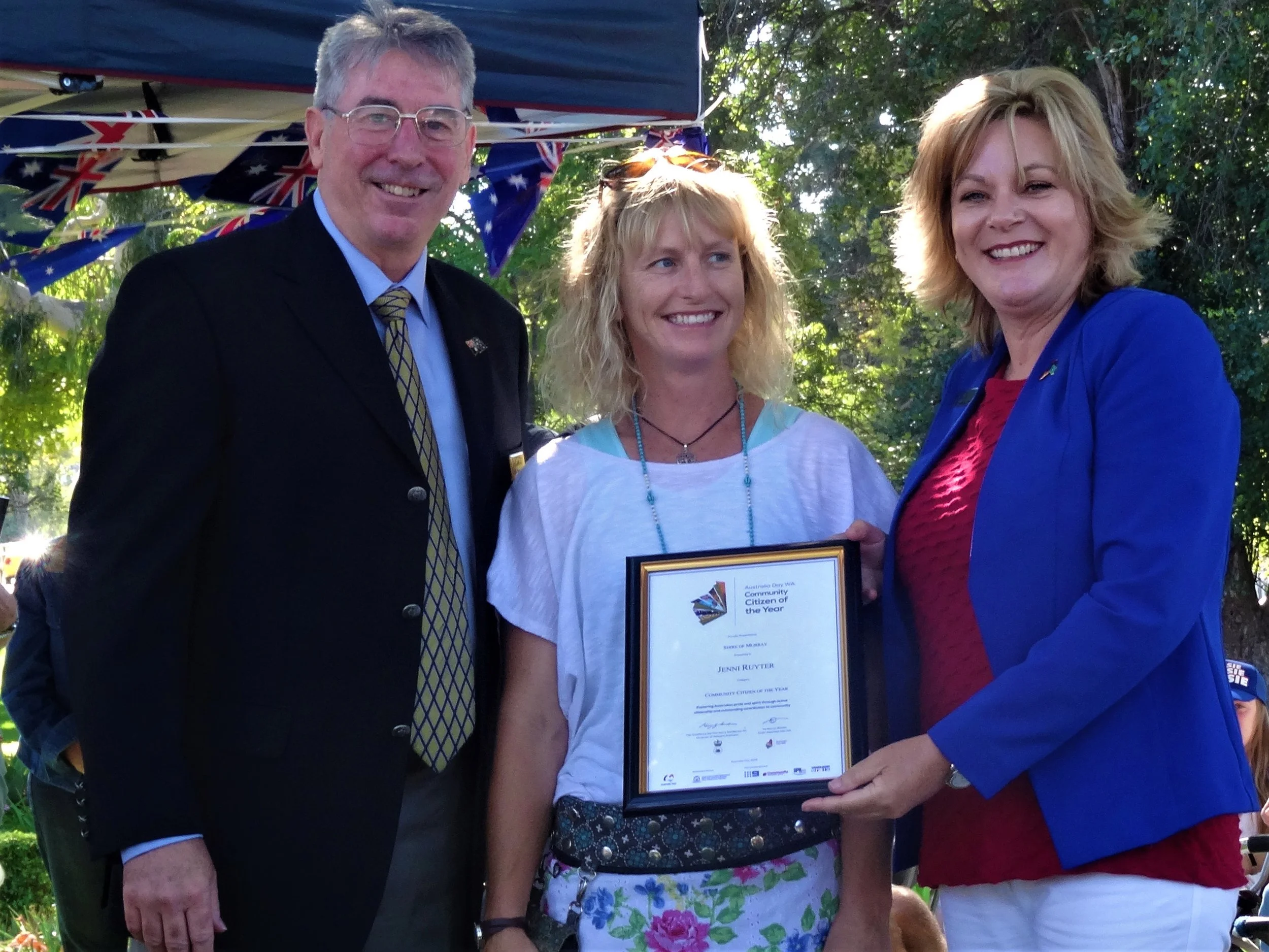 Cr. David Bolt,Austrlia Day WA Citizen Jenni Ruyter and Msr. Robyn Clark....jpg