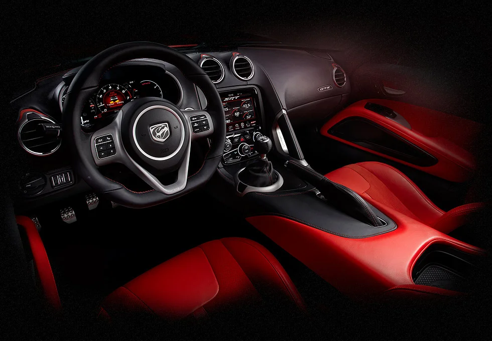2013 SRT8 Viper gauge design