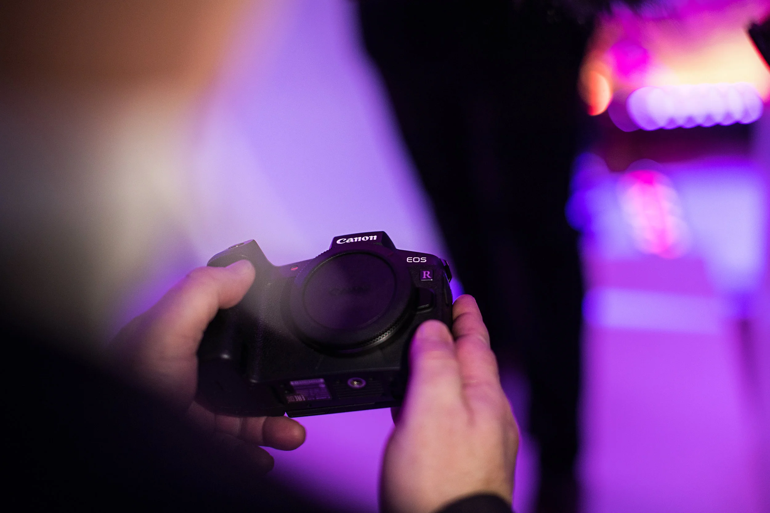 20181218_StudioMessa_Canon EOS R Launch_Event Shoot_DS OFICINA_High Res-16237056 s.jpg