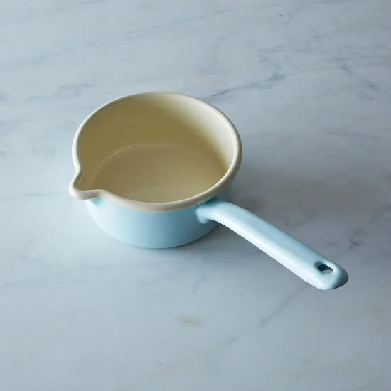 emamel porridge pot.jpg