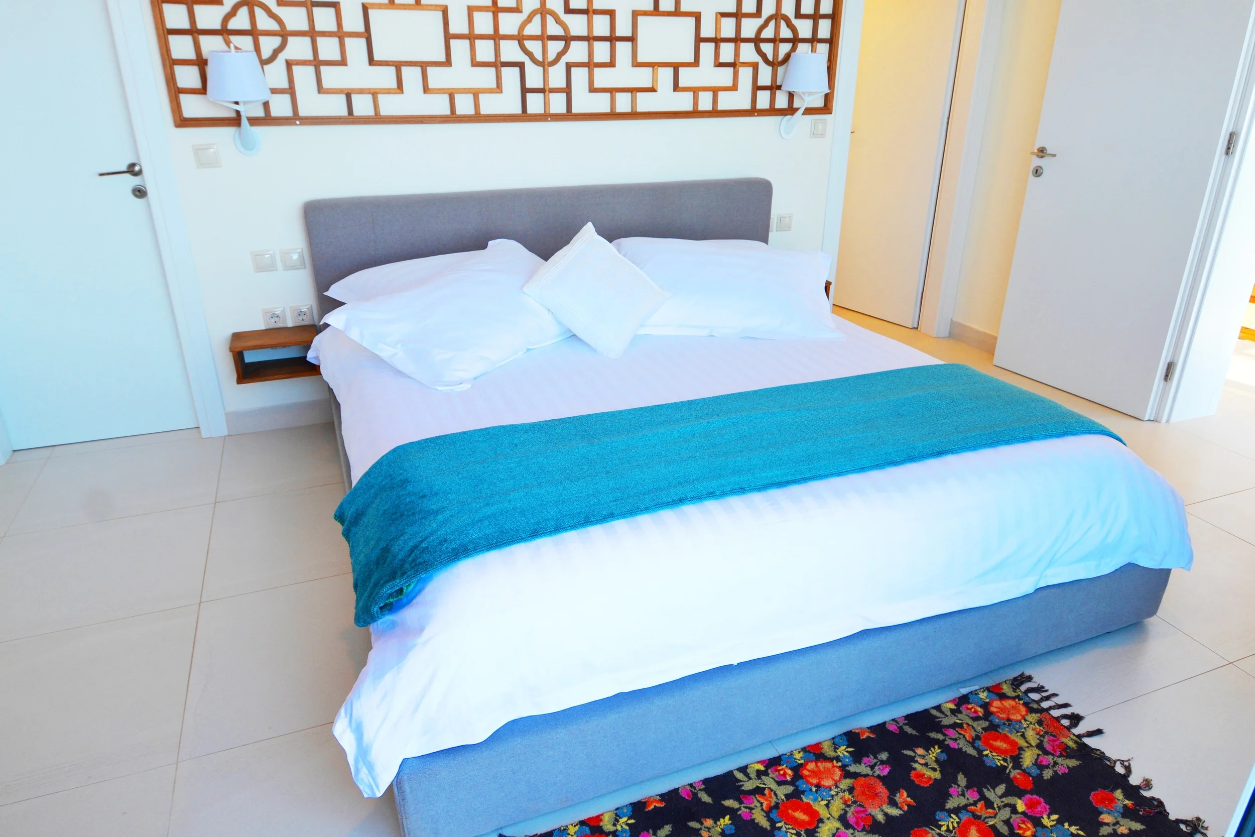 3 master bedrooms on three different floors
