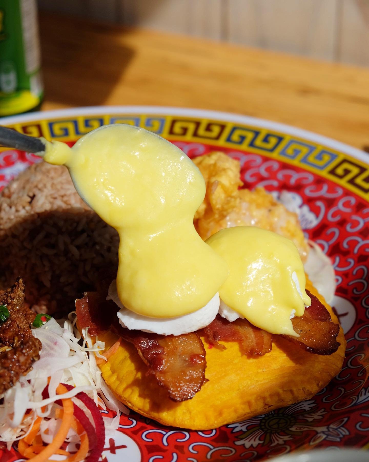 IT&rsquo;S WHOLE SH-BRUNCH TIME ⏰

🍚RICE &amp; PEAS 
💛PATOIS EGGS BENNY
🍤 BUTTERFLY SHRIMP RUNDOWN
🍗 OUR FAMOUS FRIED CHICKEN 
🧇 LIFE CHANGING WAFFLES
🍯 HONEY &amp; MAGGI BEEF SHORT RIBS
🧀 TRINI MAC PIE 

🔥PATOIS WEEKEND BRUNCH // SAT + SUN ☀