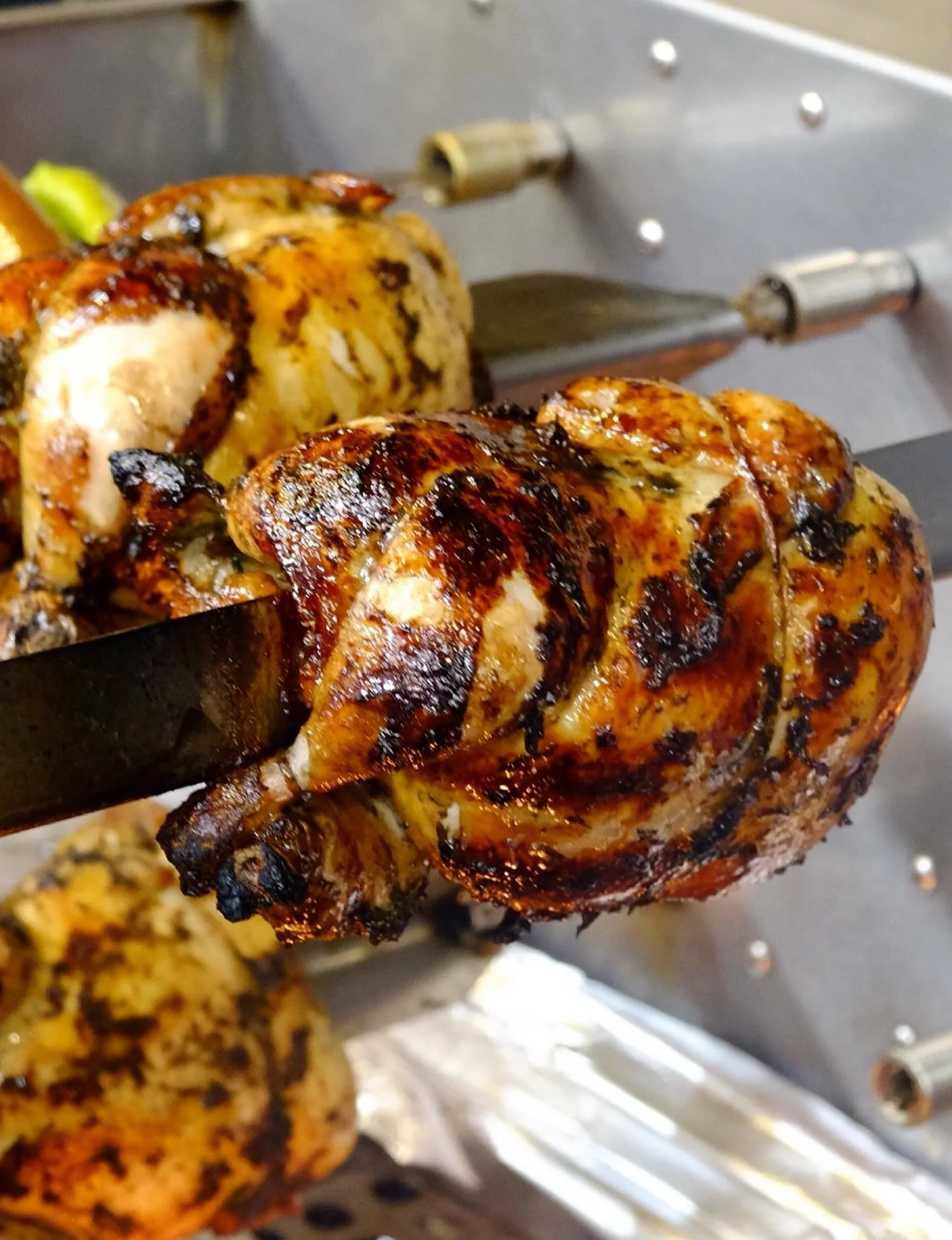 JUUUUUICY JERK CHICKEN! Smoked, rotisserie roasted, DELICIOUS.

The dish that put us on the MAP! 

Guaranteed to warm you up this week ➡️ patoistoronto.com

#patoistoronto #juicyjerk