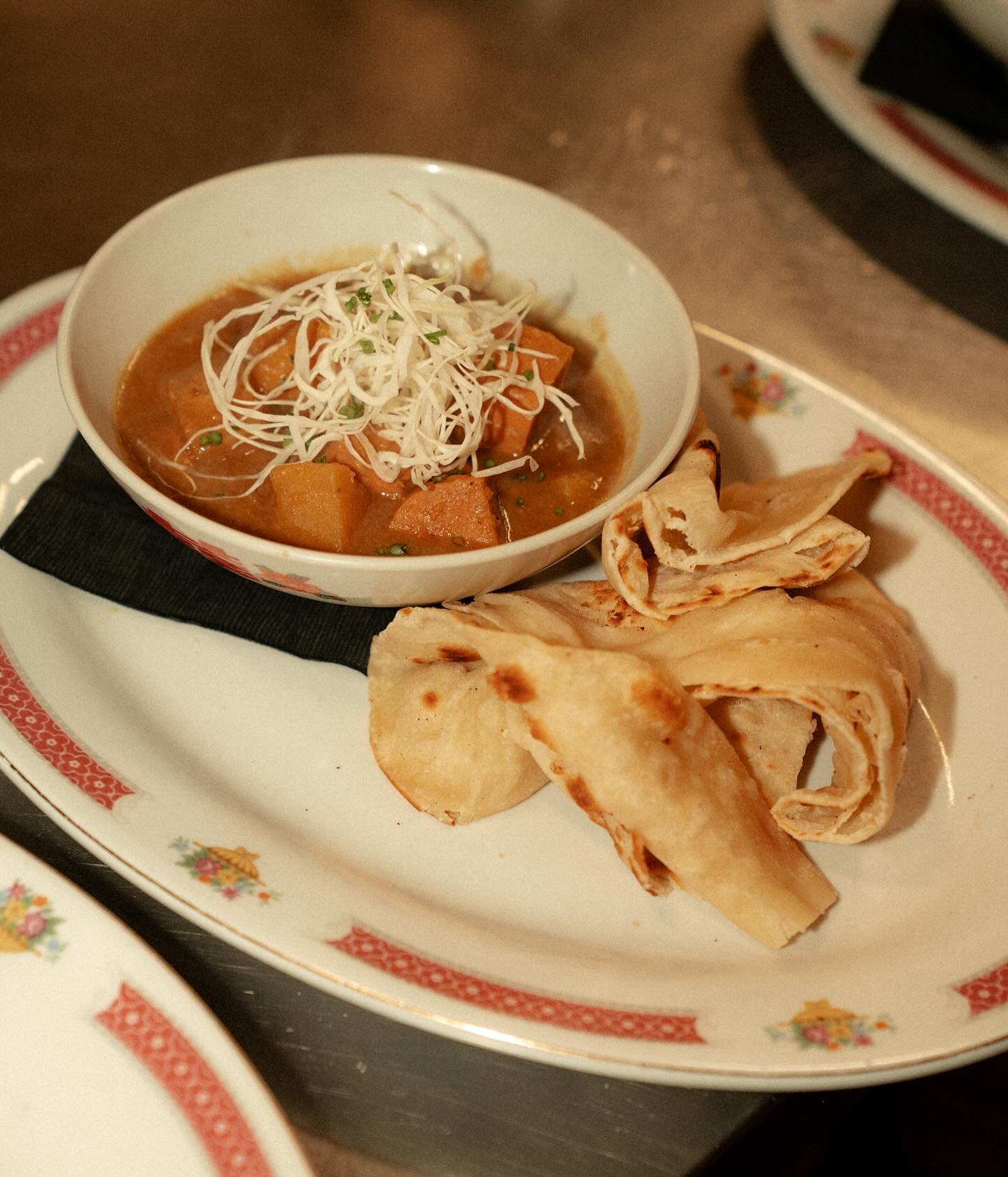 This is a PSA🚨

CRISPY SPAM&reg; ROTI and SPAM&reg; WELLINGTON ARE STILL FEATURED NOW THROUGH SATURDAY! 

The Crispy SPAM&reg; Roti Buss up shut is BUSSIN&rsquo; 

Our @spambrandca Collab continues! Come and try it! 

Book your tables at patoistoron