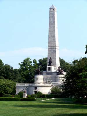 Lincoln's Tomb in Oak Ridge Cemetery.