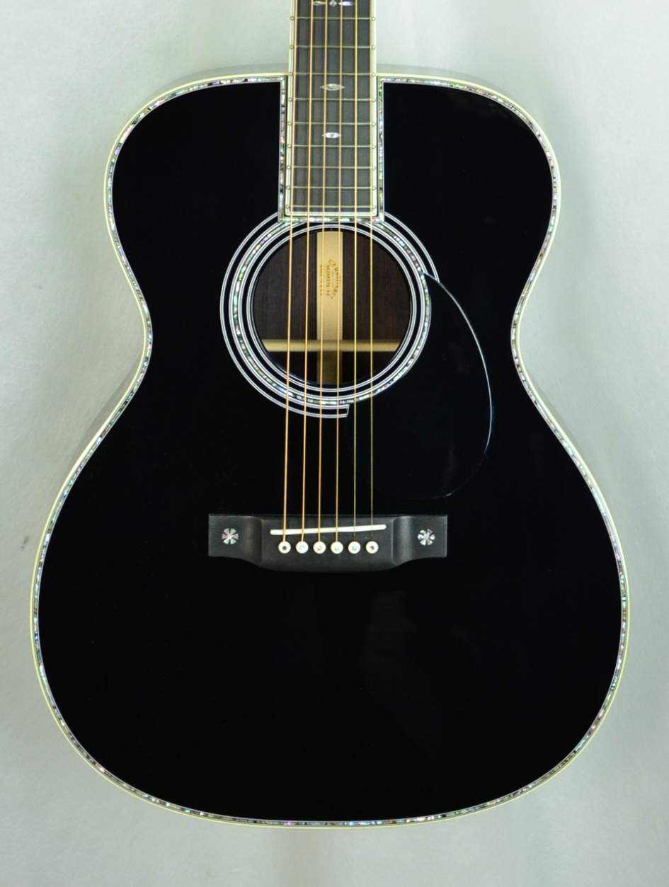 Q-2408924 S-1830635 OM-42 Black (3).JPG