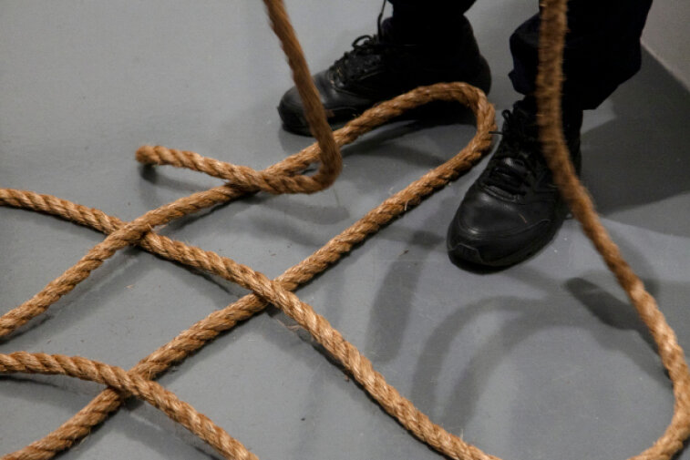 Rope by Feet.jpg