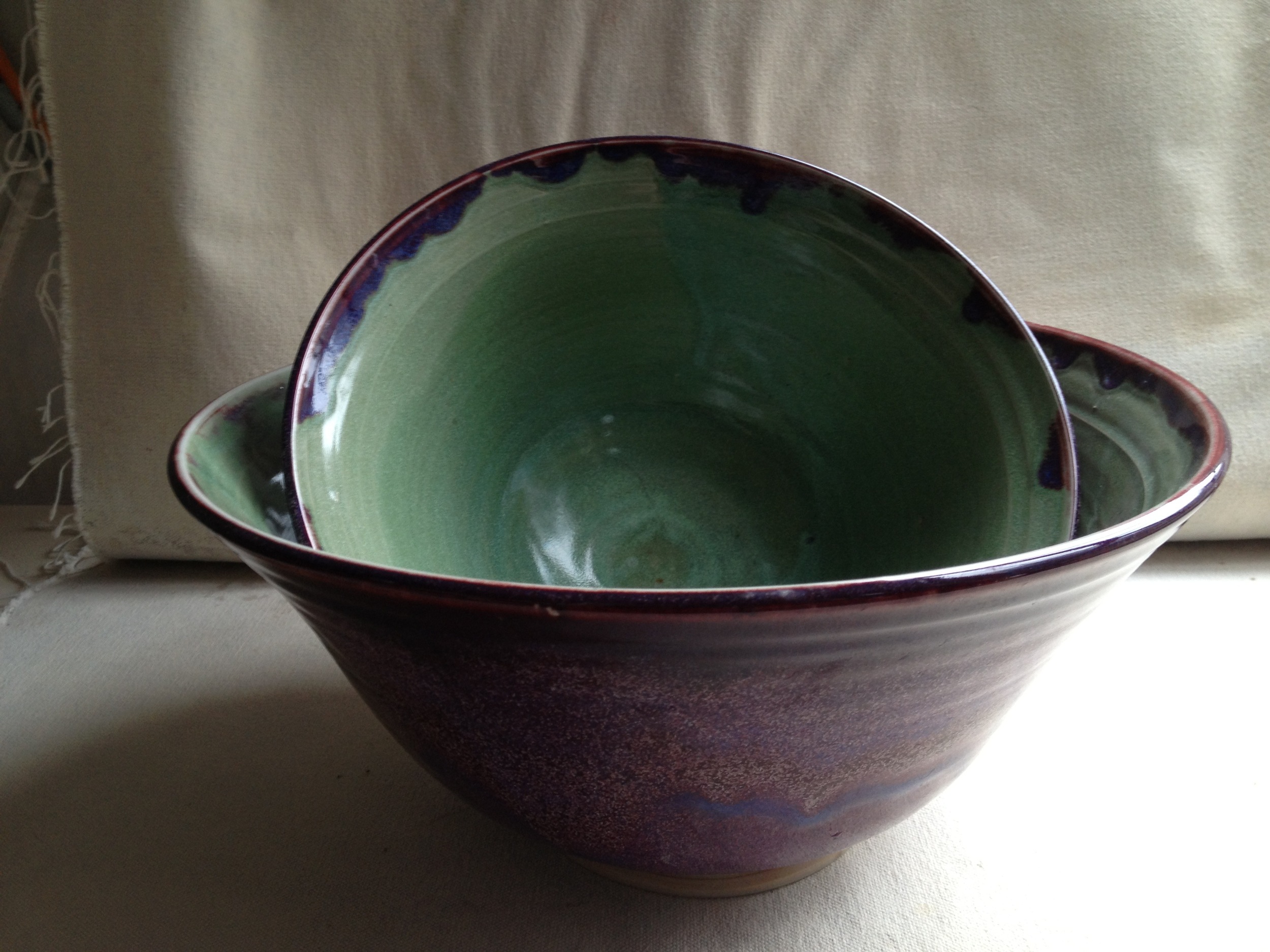 Copper red large bowls