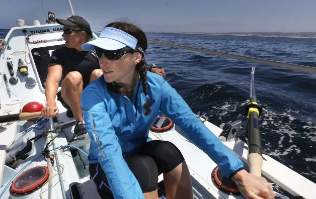 Makes sailing look really easy….