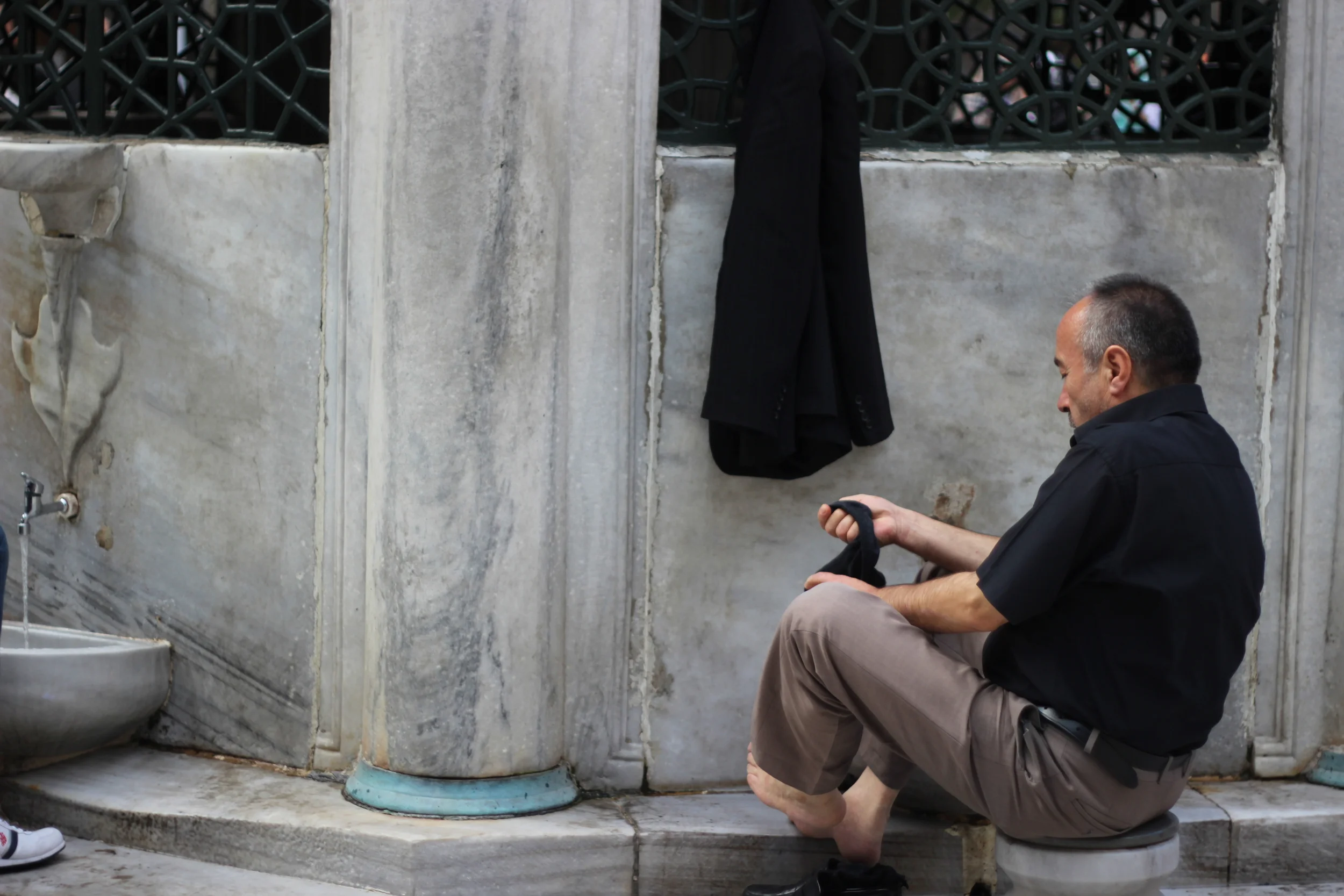 Yeni Cami/New Mosque, built in 1660   --   Istanbul, Turkey