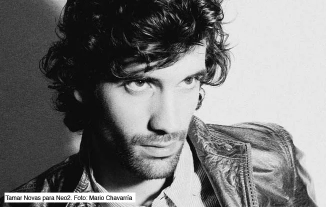 ¿Cómo guapo no?  Él es un actor de la nueva película “Los Abrazos Rotos” de Pedro Almodóvar. Él se llama Tamar Novas, y no puedo ser una “stalker” pero él me interesa. ¿Alguien se conozca?