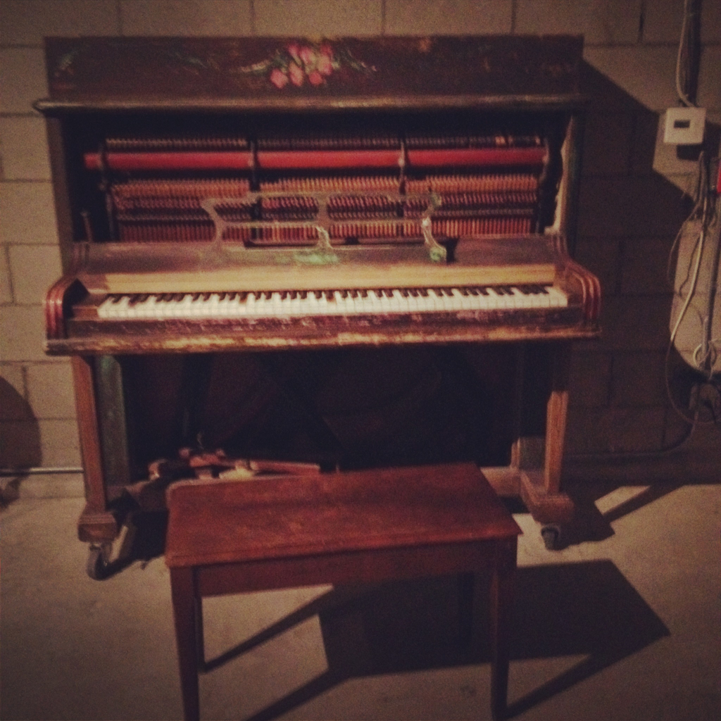 "Wont you play with me?" Bootleg Bar - Echo Park.