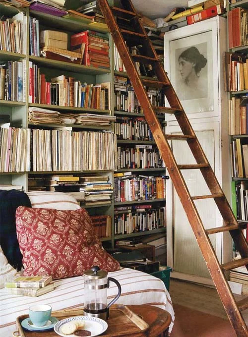 Dreamscapes.
colorexplorer:

complete with a poster of Virginia Woolf