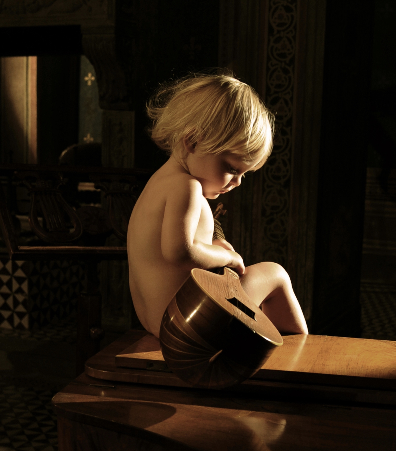 cherub-with-sitar.jpg