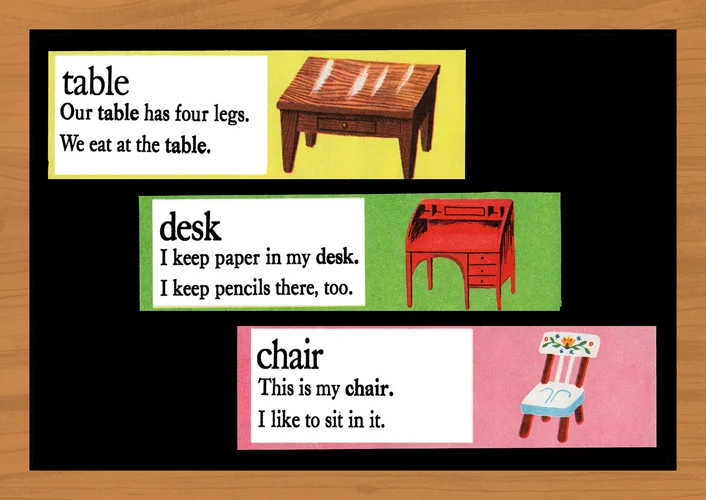 table_desk_chair_255.jpg