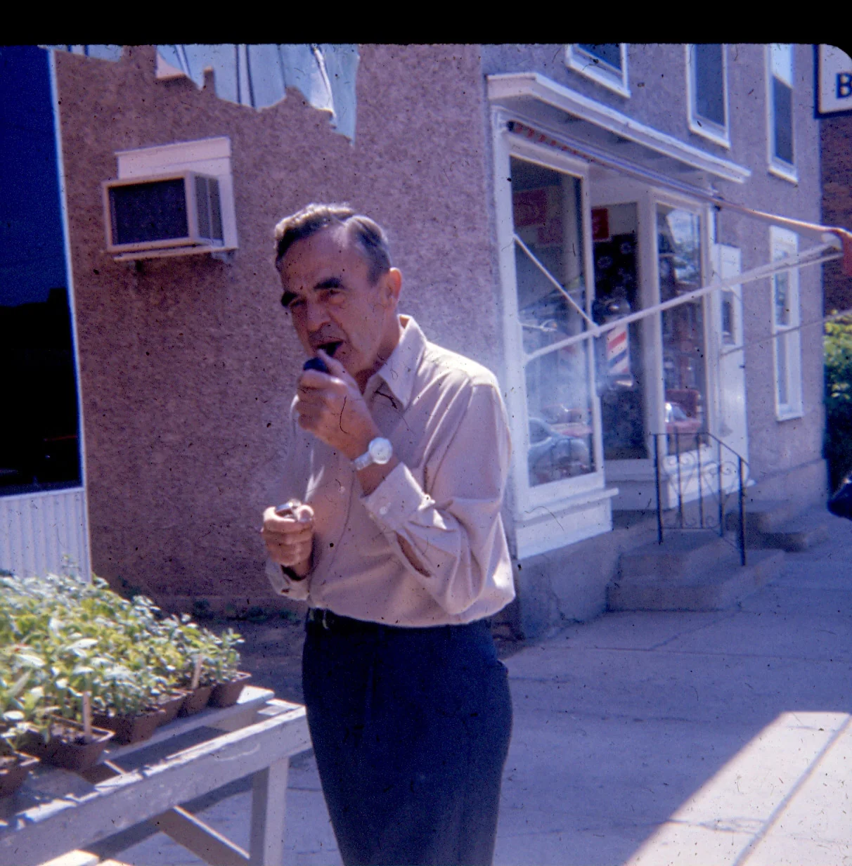 People,-1977-(4).jpg