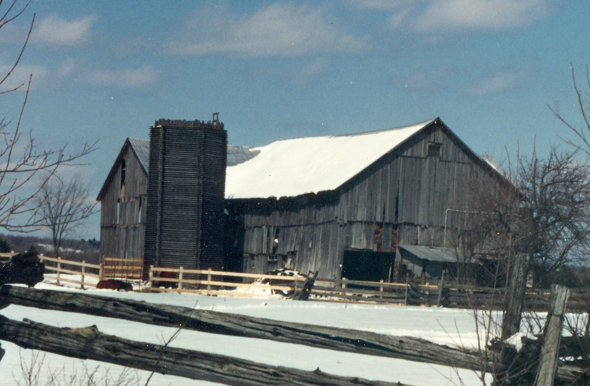 A WOODEN SILO LOT 26, CONC. III MARMORA TWP. CROFTS RD
