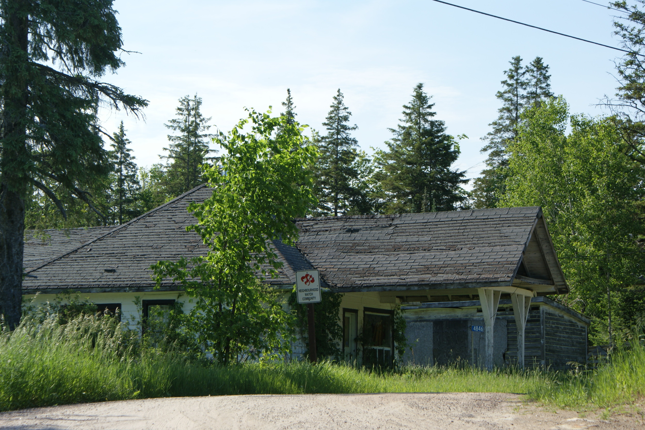 Murphy's Corners, at the intersection of four townships: Lake, Wollaston Limerick and Tudor & Cashell Geographical coordinates are 44°48'50" North and 77°43'12" West