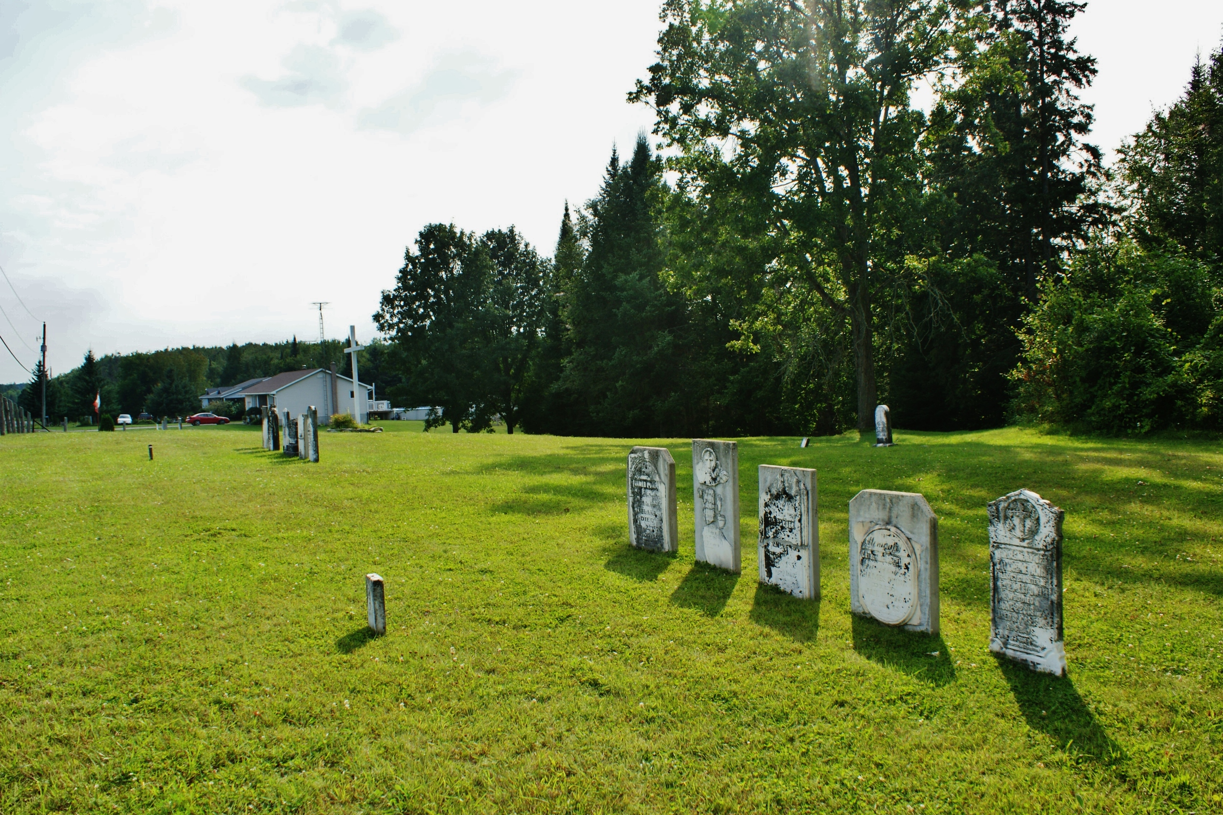 Hughes Cemetery, Centre Line Road, looking south.JPG