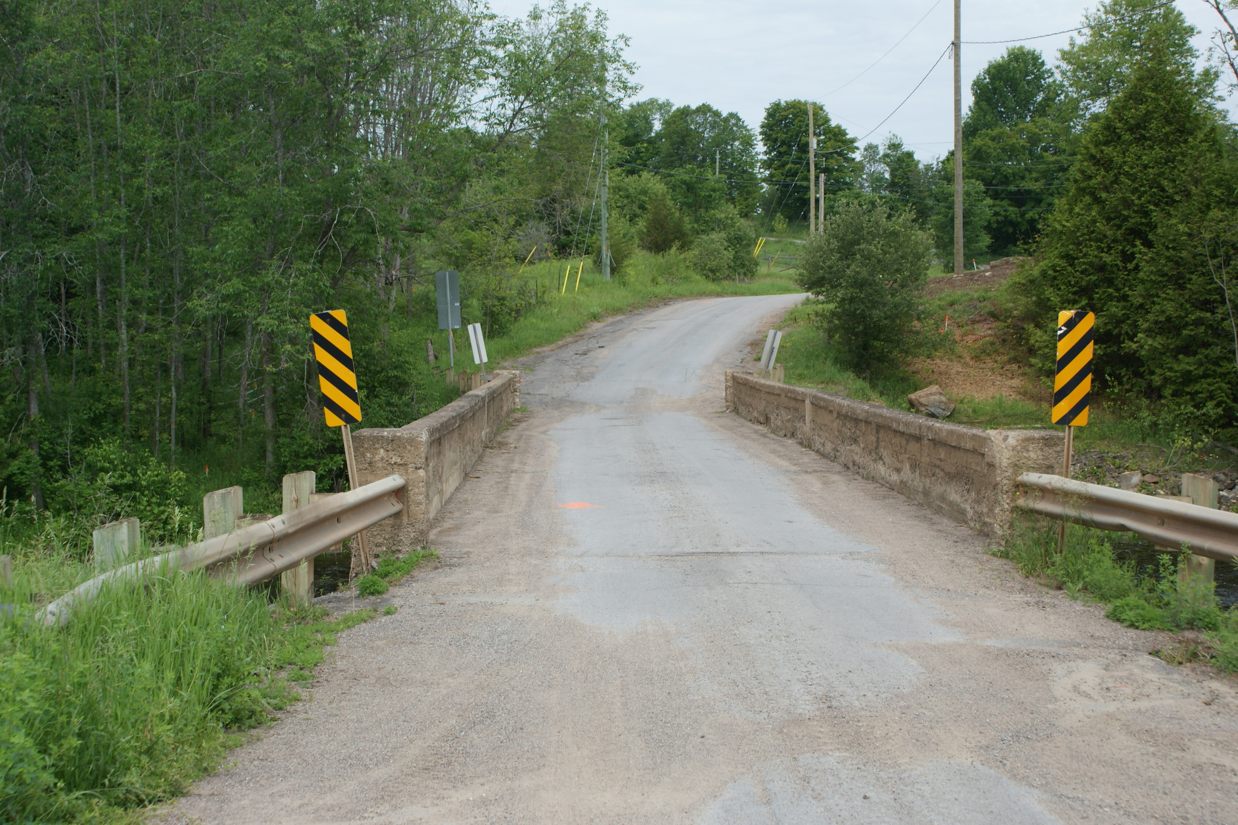 The last photo taken of the Beaver Creek Road bridge (June 16, 2015), before being replaced.
