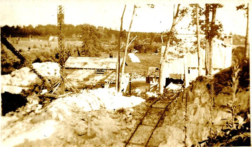 John Bonter marble quarry north of thestave mill. On June 21, 1934, the Marmora Herald reported: "The Bonter Marble and Calcium Co. Limited has been granted a Provincial Charter and is now carrying on business at the marbel quarries north of the Village. Mr. J. Bonter is president and Mr. H.M. Bonter is Sec.-treasurer.