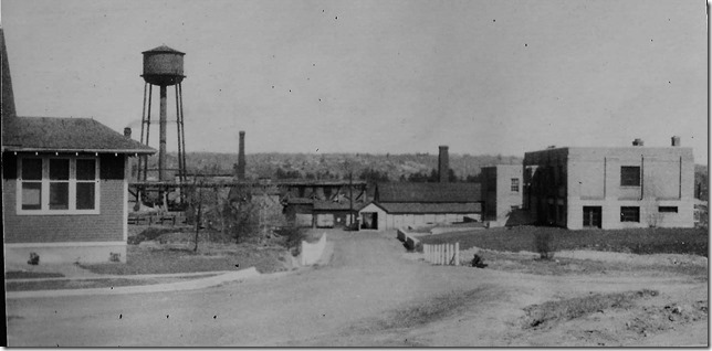 Deloro 1946 On the right, the labs 1946 donated by Robin Riddihough