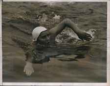 Helena Tomska, American & Canadian swimming champ, visited Crowe Lake