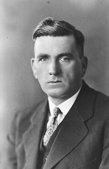 Robert Weir M.P., Minister of Agriculture and former Marmora Public School teacher, attends Marmora fair 1934